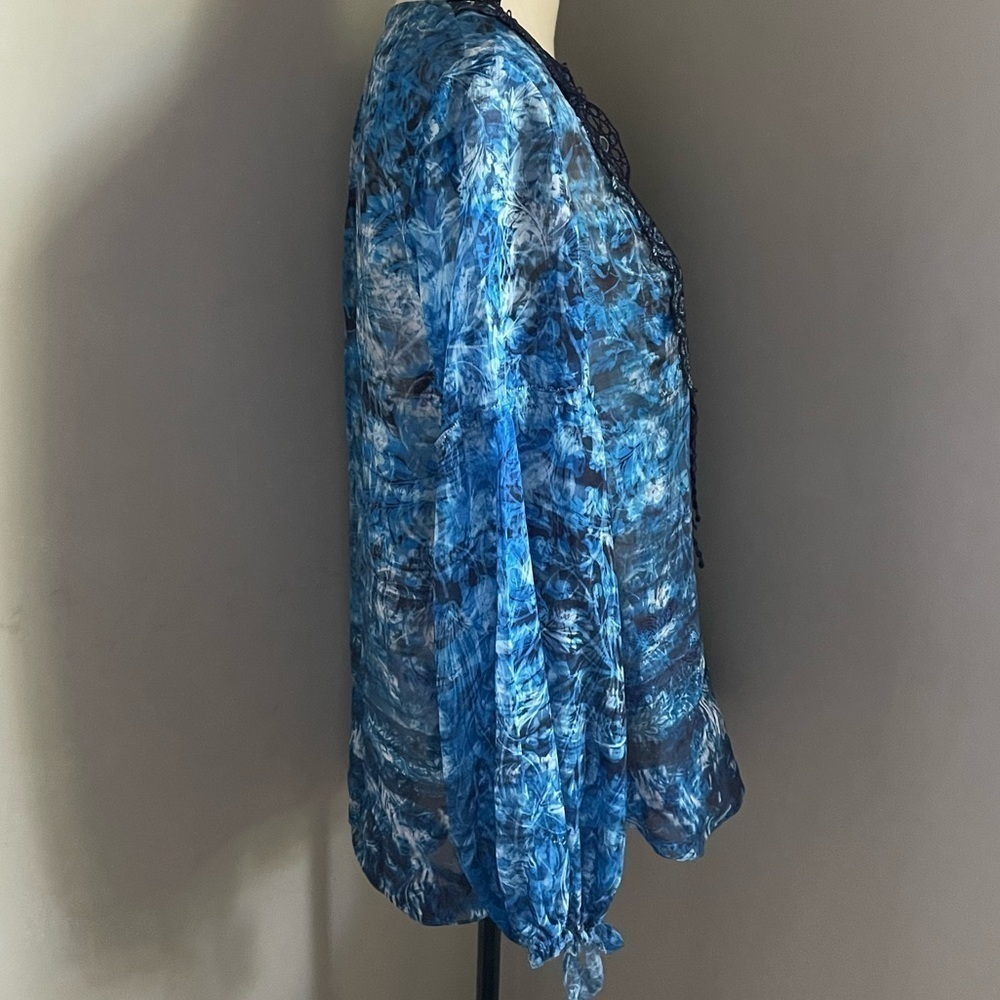 Elie Tahari | Avan Long-Sleeve Lace-Trim Chiffon … - image 6